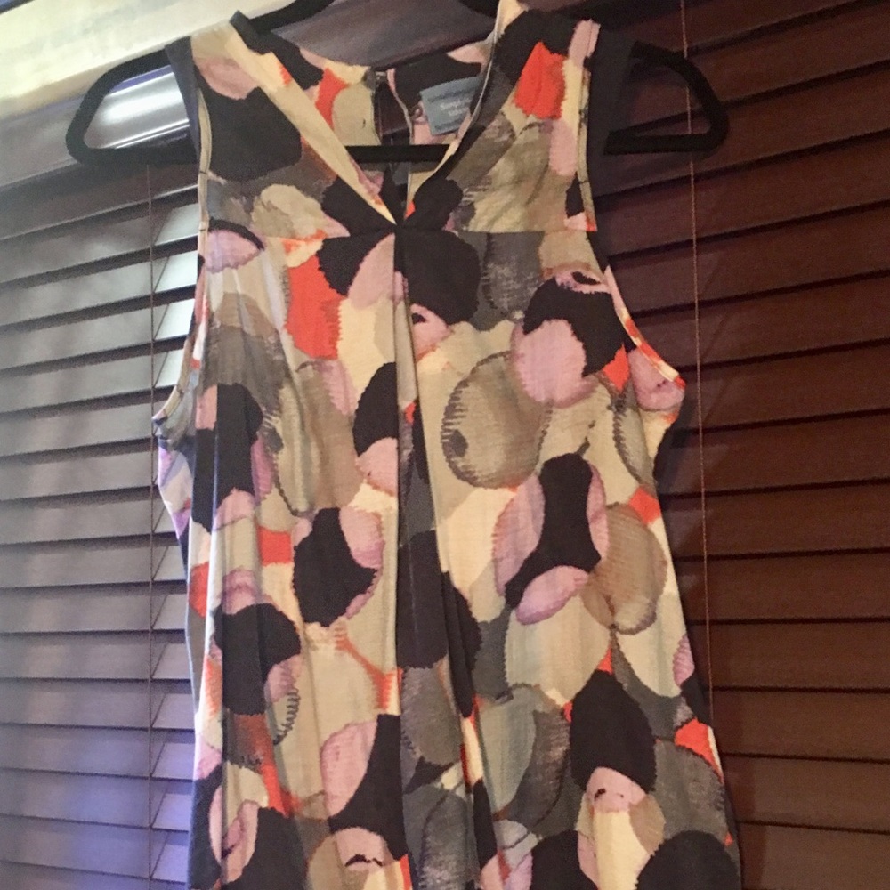 Colorful sleeveless draped tunic